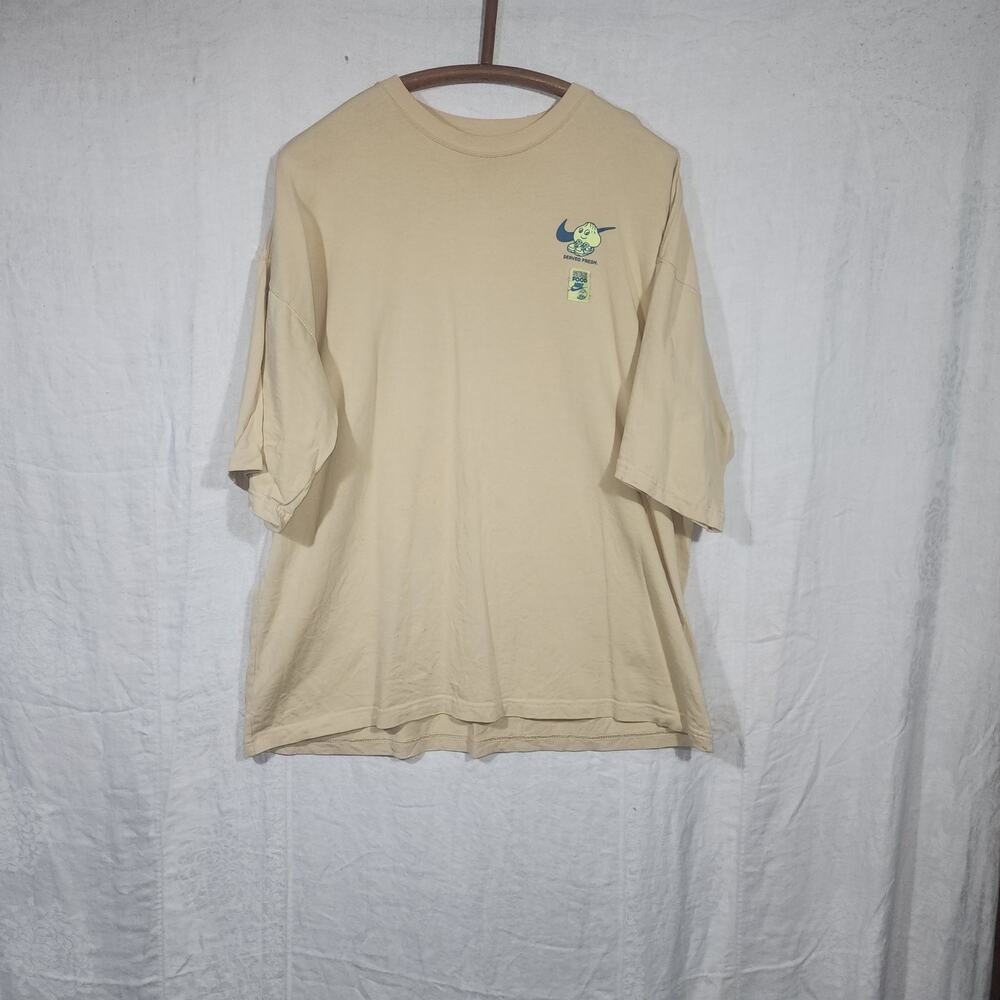 NIKE Sportswear sz M Men's Sole Food T-Shirt Team Gold oversized